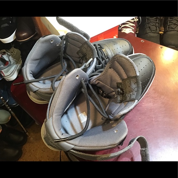 NIKE AIR FORCE 1 HIGH 07 LV8 BLACK-DARK GREY-WOLF GREY SZ 11 [AV8364-001] - Picture 14 of 15